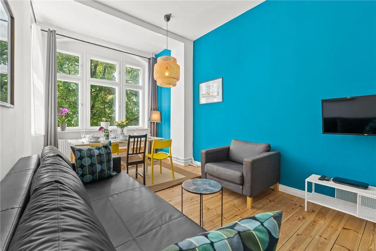 Holiday 33 Apartments Efg Schoenhauser Allee Mit Balkon Berlin